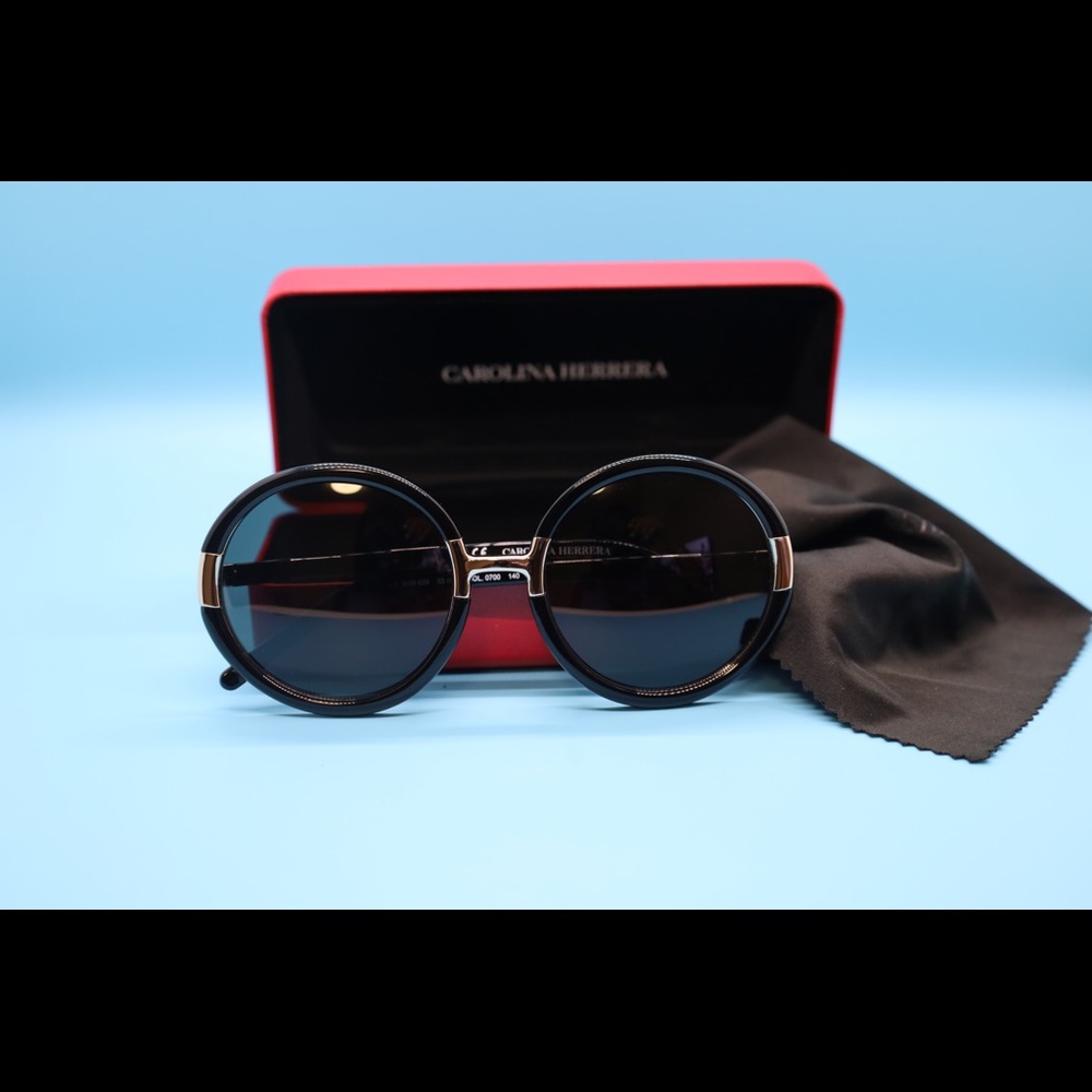 Carolina Herrera Sunglasses SHN609M